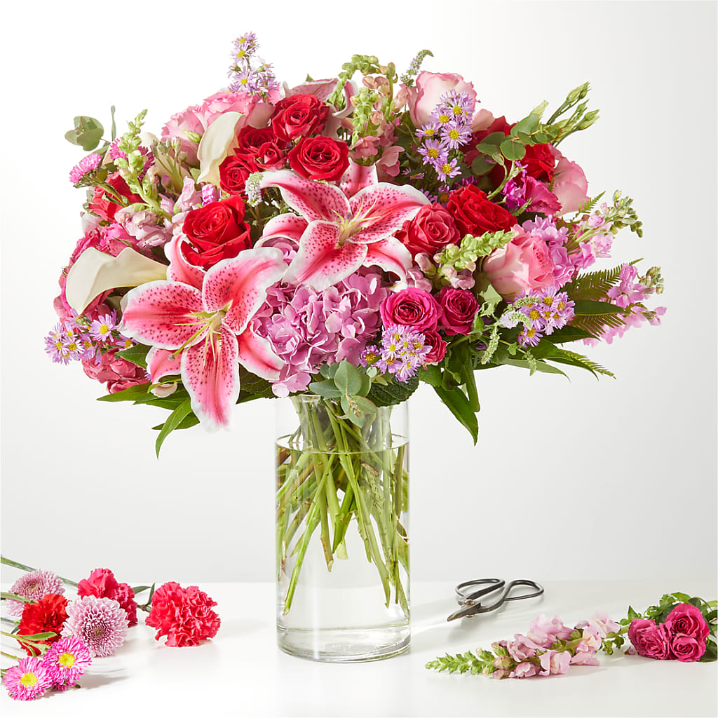 Swooning Over You - A Luxury Florist Original – EUTAW ACCENT FLOWERS & GIFTS, Eutaw AL
