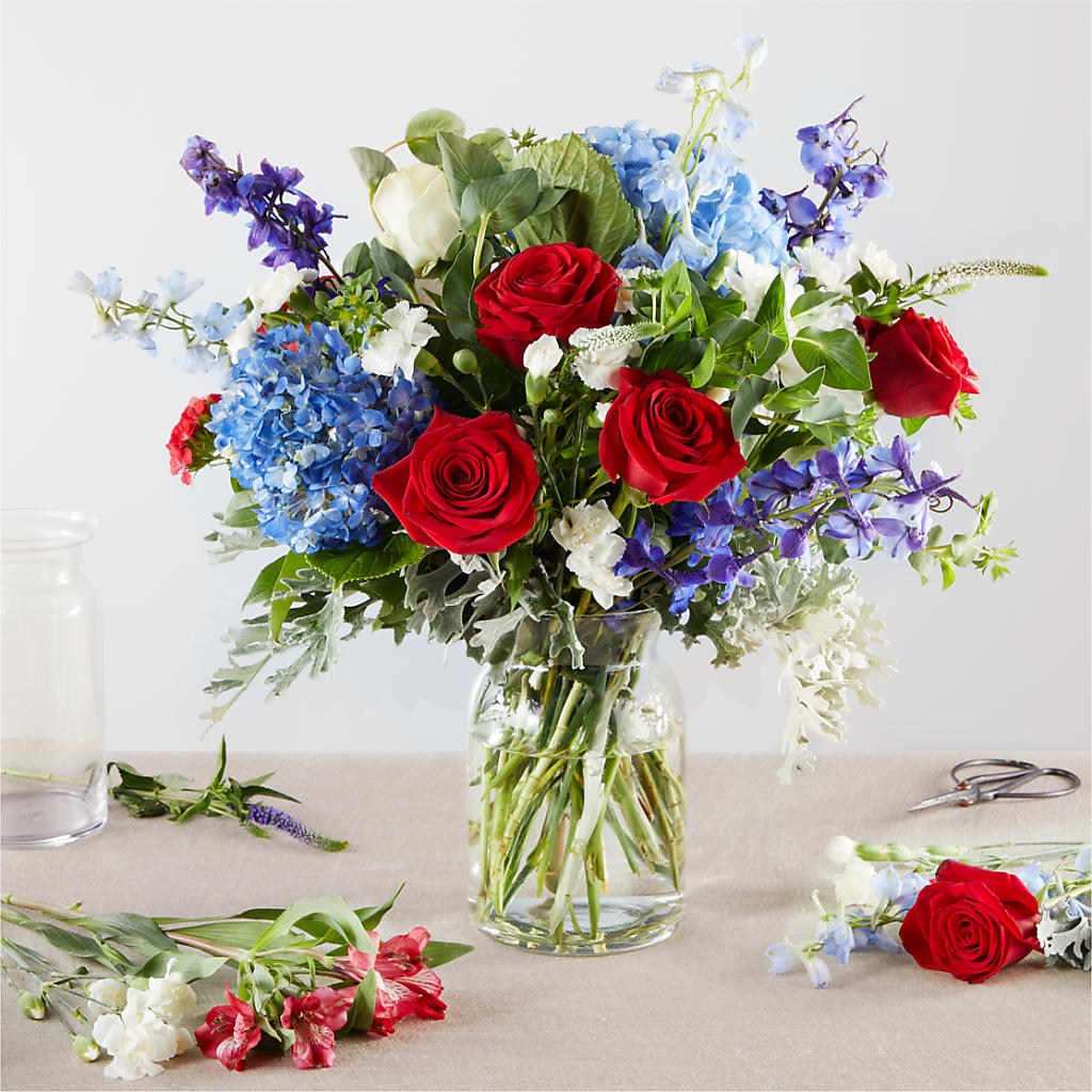 Star Spangled - A Florist Original – EUTAW ACCENT FLOWERS & GIFTS, Eutaw AL