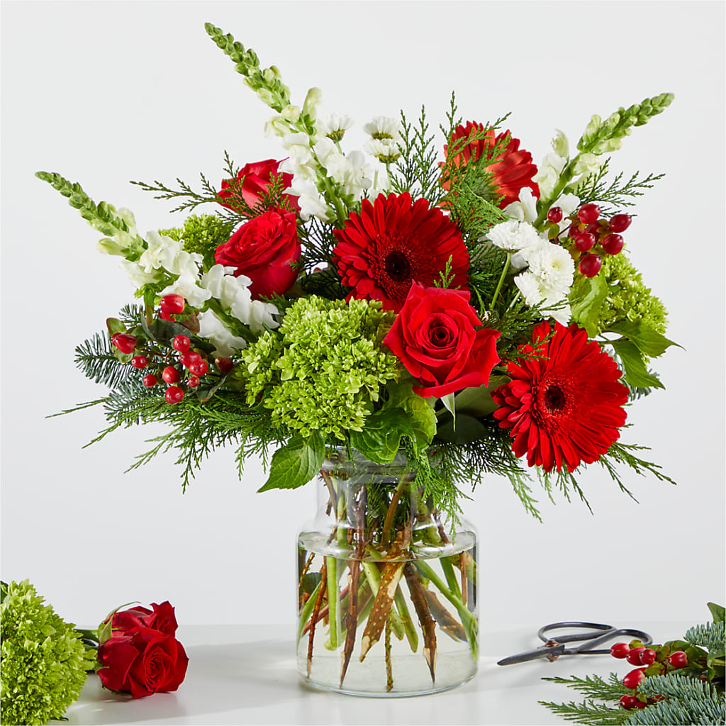 Merry Moment Bouquet – A Florist Original – EUTAW ACCENT FLOWERS & GIFTS, Eutaw AL