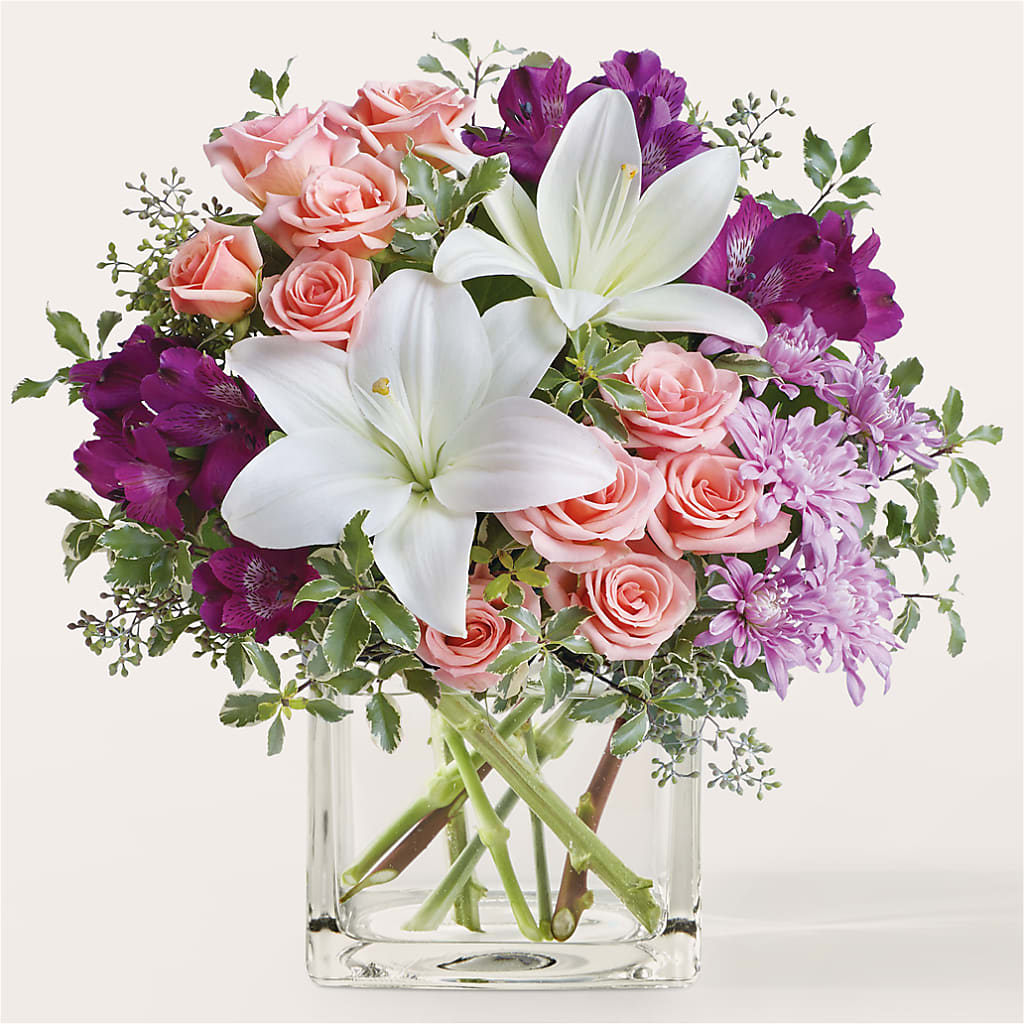 Mani Pedi Bouquet – EUTAW ACCENT FLOWERS & GIFTS, Eutaw AL