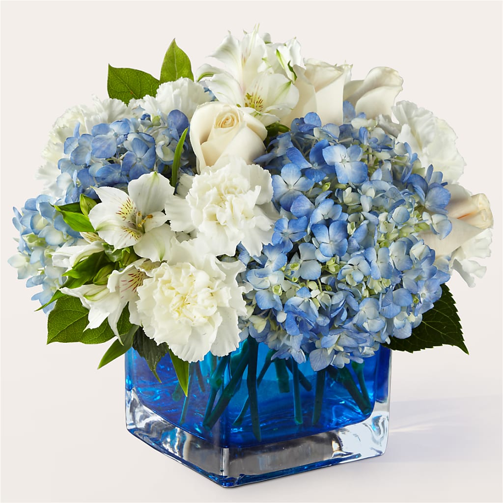 Soothing Waters Bouquet – EUTAW ACCENT FLOWERS & GIFTS, Eutaw AL