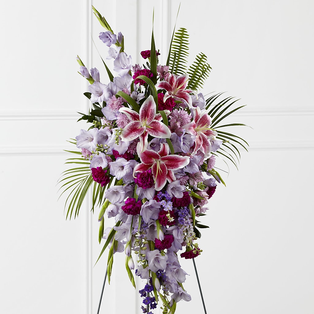 Tender Touch Standing Spray – EUTAW ACCENT FLOWERS & GIFTS, Eutaw AL