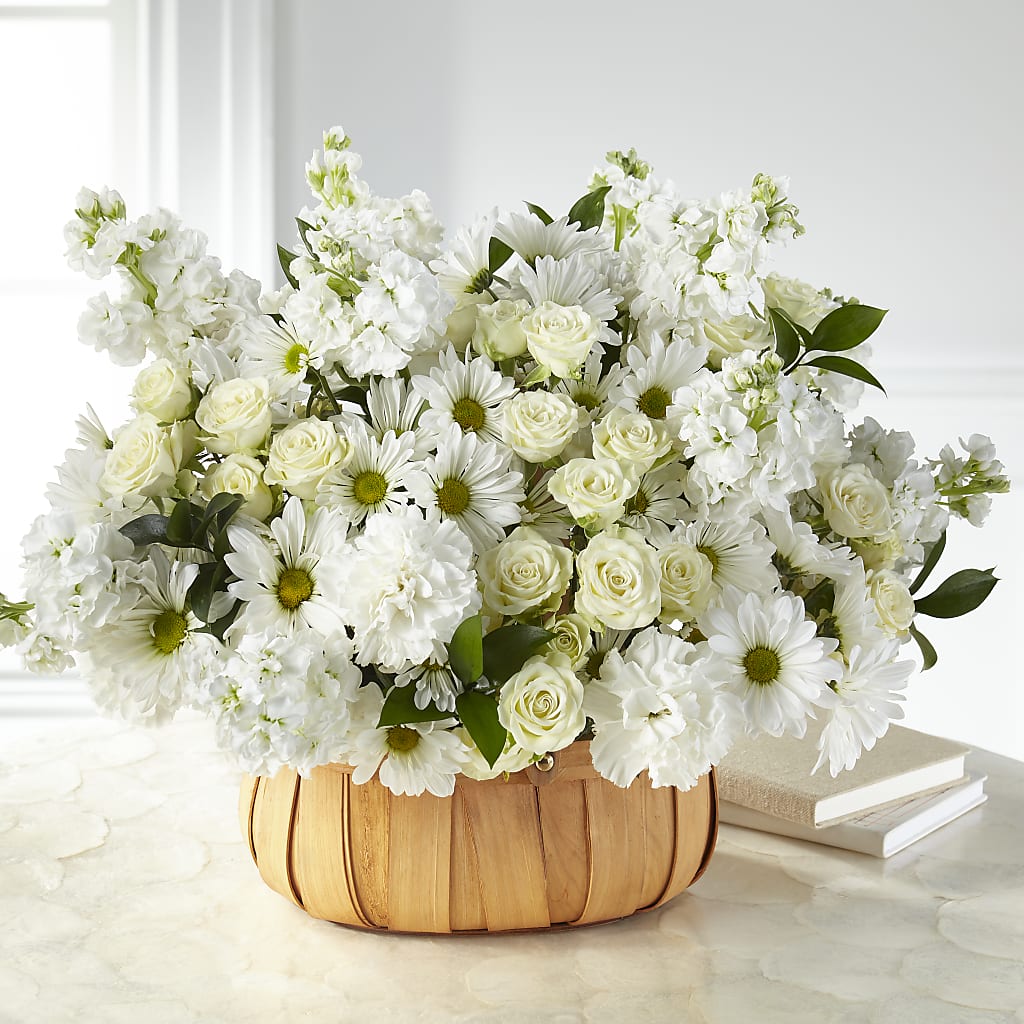 Graceful Garden Basket – EUTAW ACCENT FLOWERS & GIFTS, Eutaw AL