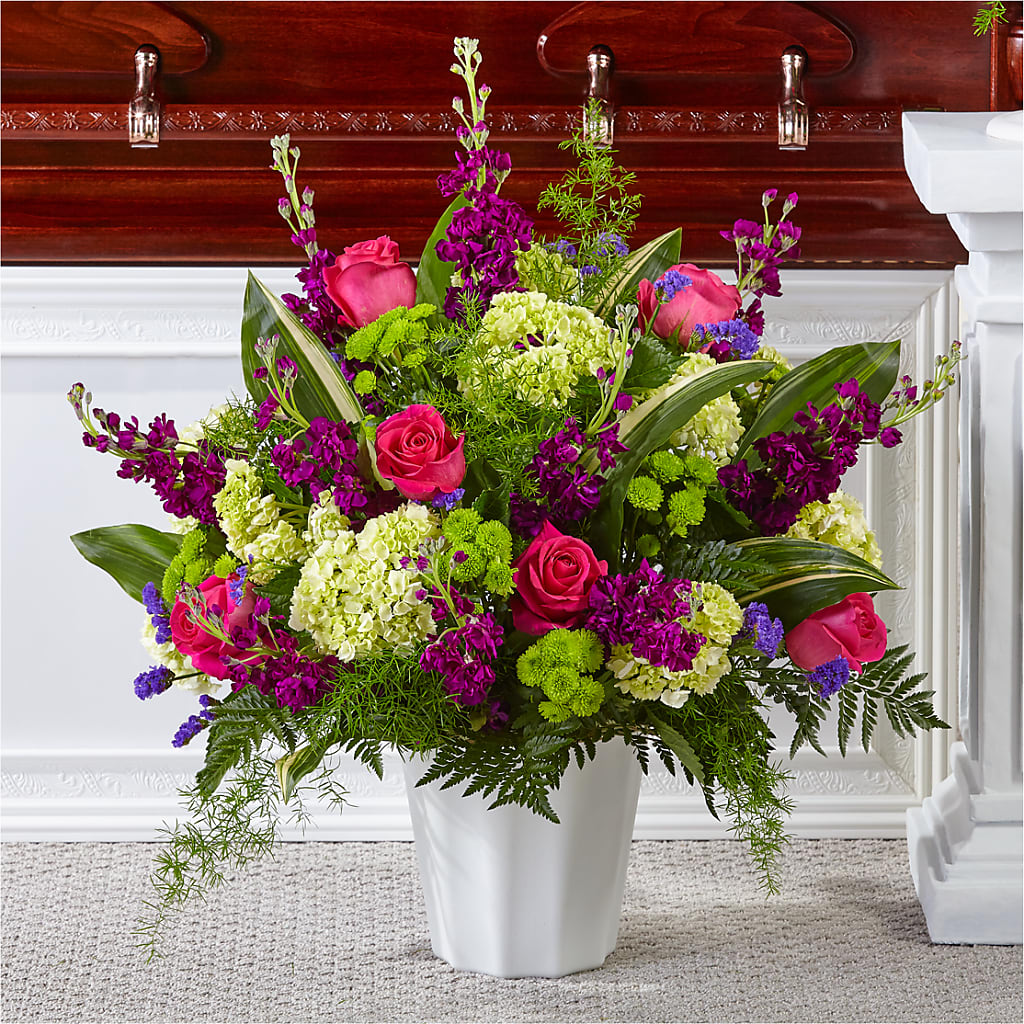 Beautiful Horizons Floor Basket – EUTAW ACCENT FLOWERS & GIFTS, Eutaw AL