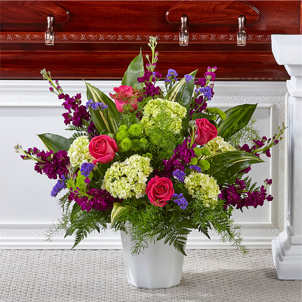 Beautiful Horizons Floor Basket – EUTAW ACCENT FLOWERS & GIFTS, Eutaw AL
