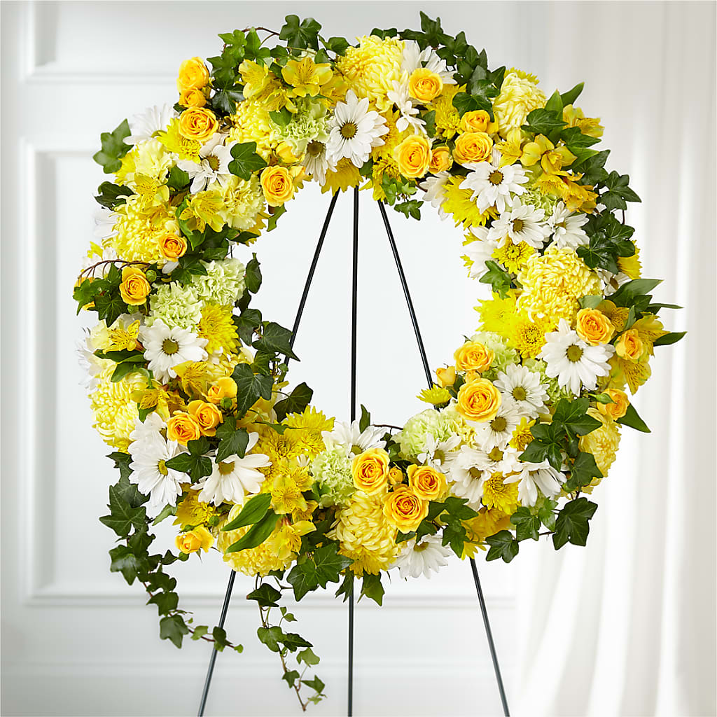 Golden Remembrance Wreath – EUTAW ACCENT FLOWERS & GIFTS, Eutaw AL