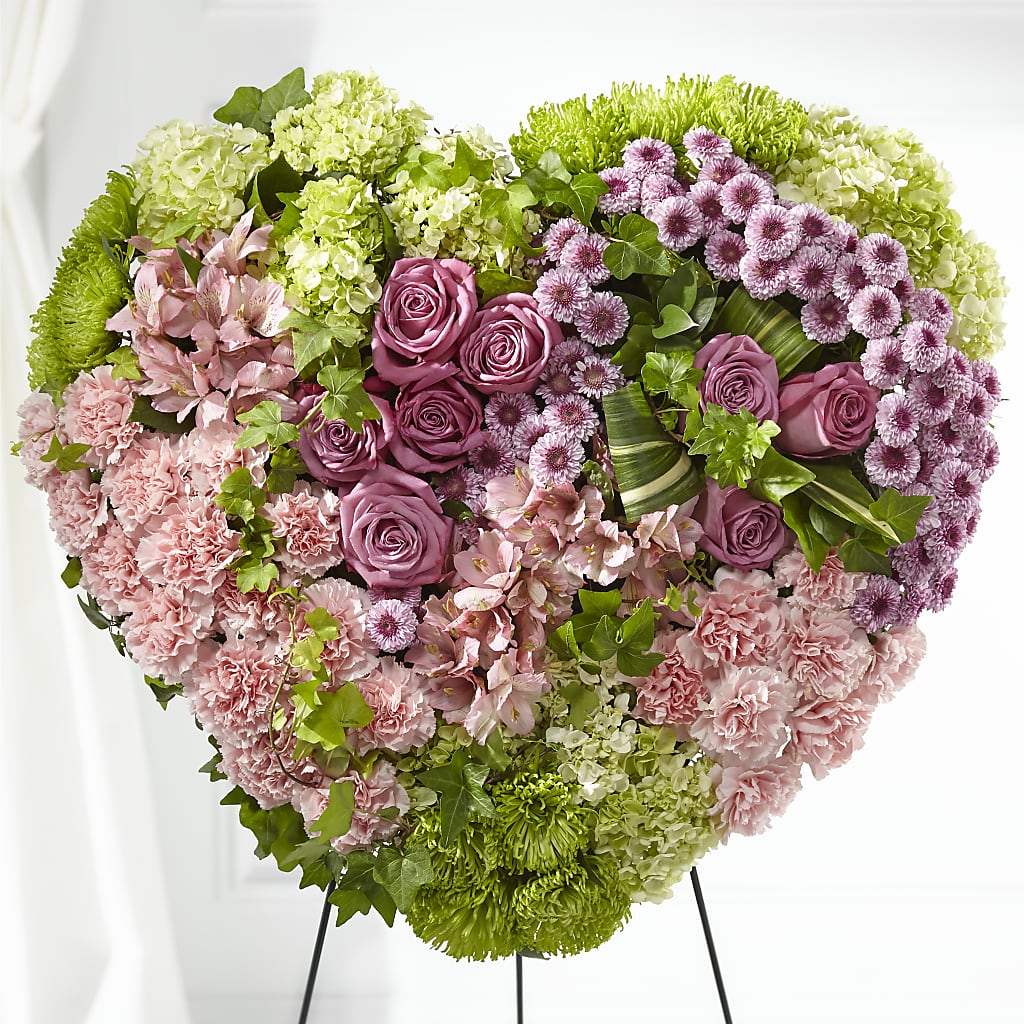 Heartwarming Standing Heart – EUTAW ACCENT FLOWERS & GIFTS, Eutaw AL