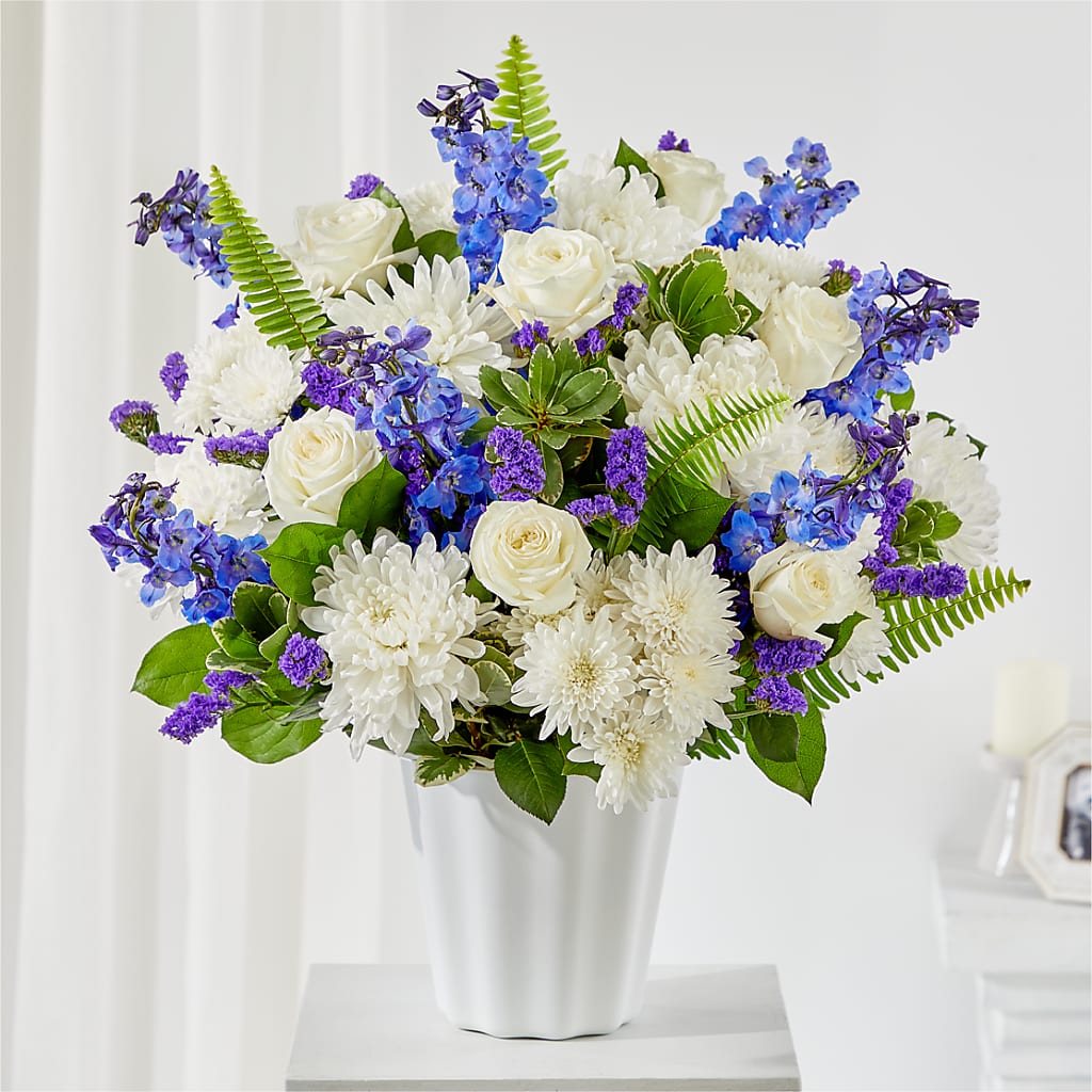 Hold Dear Tabletop Basket – EUTAW ACCENT FLOWERS & GIFTS, Eutaw AL