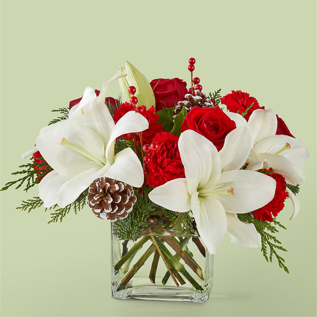 Glistening Icicles Bouquet – EUTAW ACCENT FLOWERS & GIFTS, Eutaw AL