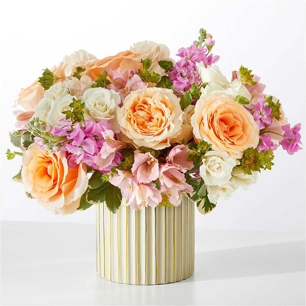 Paradise Bouquet with Ivory Vase – EUTAW ACCENT FLOWERS & GIFTS, Eutaw AL