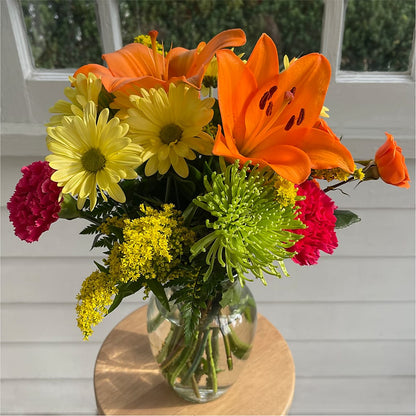 Bold & Bright – A Florist Original – EUTAW ACCENT FLOWERS & GIFTS, Eutaw AL