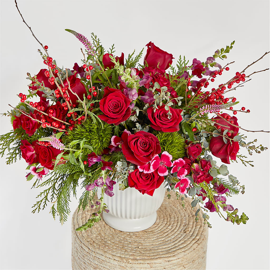 Big Red Bow Bouquet – EUTAW ACCENT FLOWERS & GIFTS, Eutaw AL