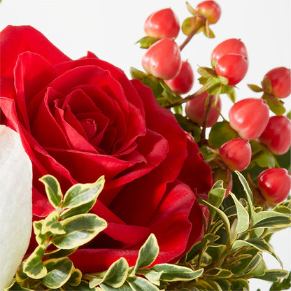 Snowy Wonderland Bouquet – EUTAW ACCENT FLOWERS & GIFTS, Eutaw AL