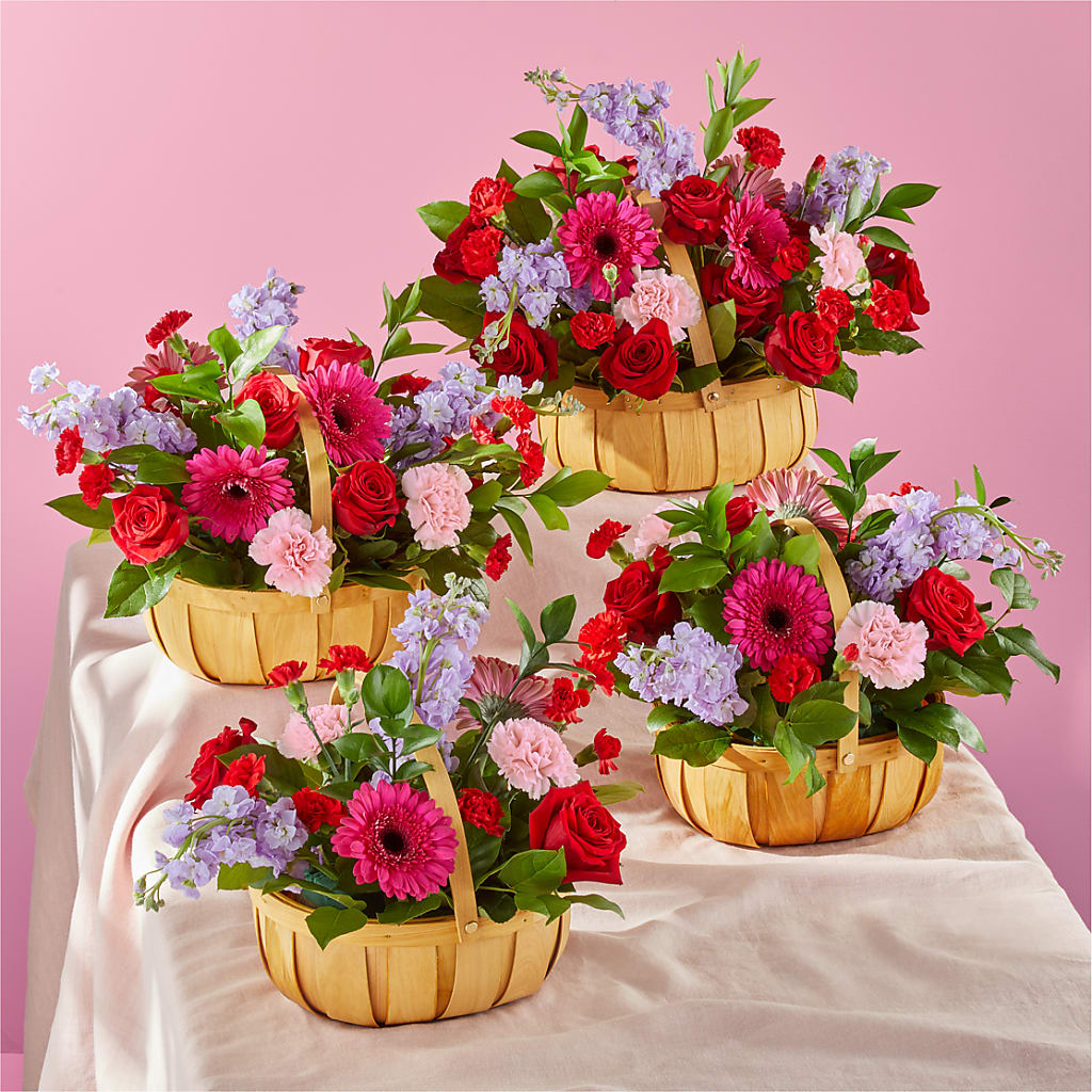 Pink Picnic Basket – EUTAW ACCENT FLOWERS & GIFTS, Eutaw AL