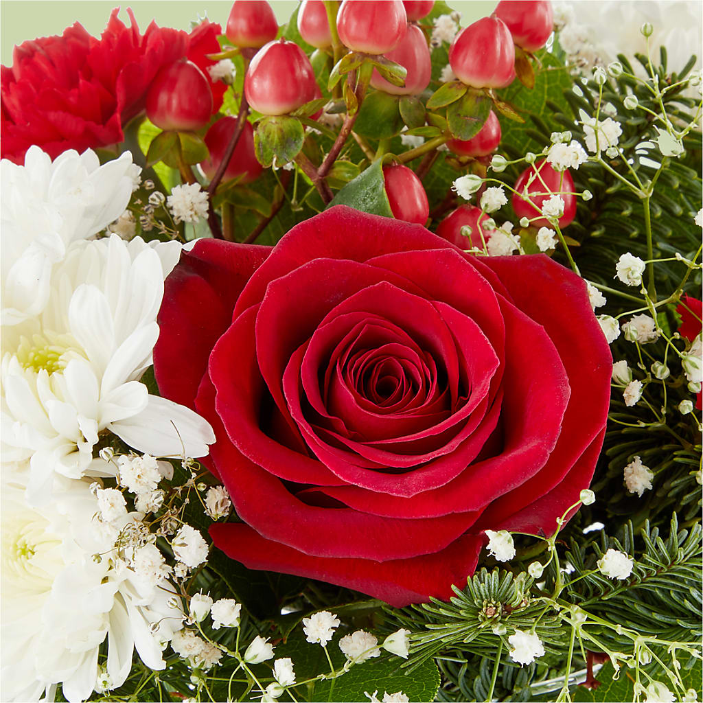 Chance of Flurries Bouquet – EUTAW ACCENT FLOWERS & GIFTS, Eutaw AL