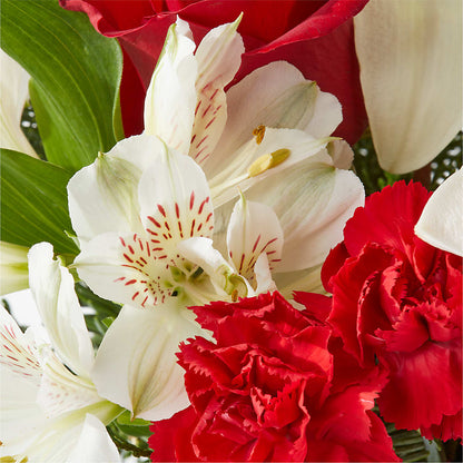 Holiday Season Bouquet – EUTAW ACCENT FLOWERS & GIFTS, Eutaw AL