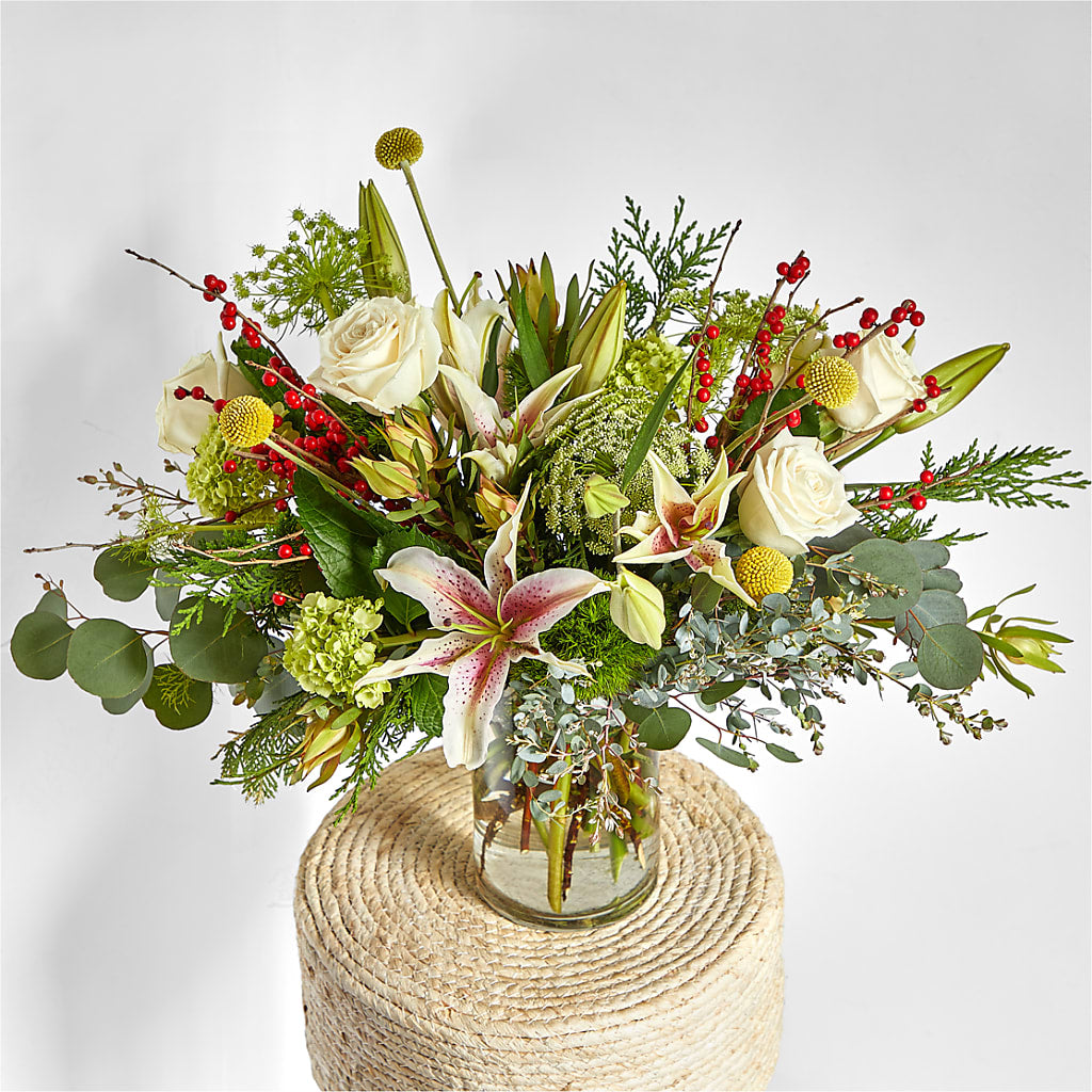 Berry & Bright Bouquet – EUTAW ACCENT FLOWERS & GIFTS, Eutaw AL
