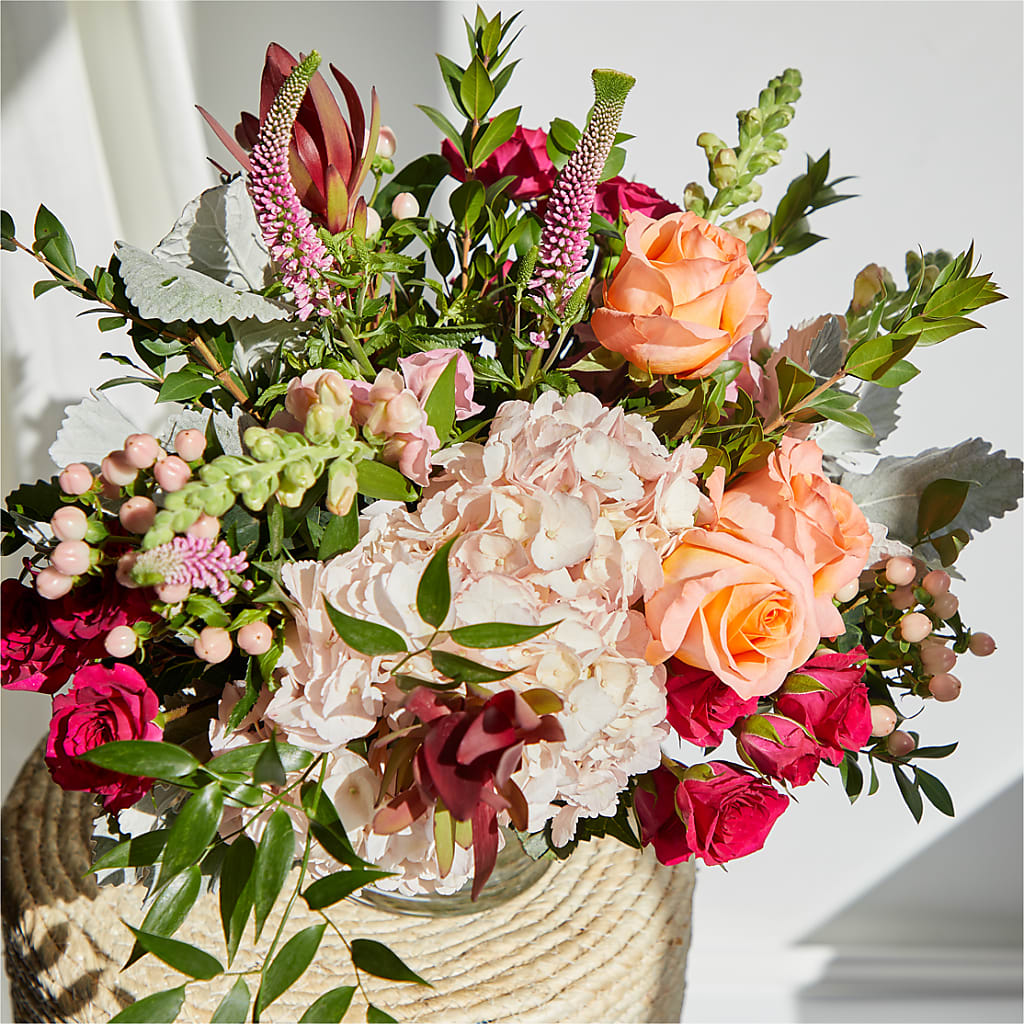 Glitz & Glam Bouquet – EUTAW ACCENT FLOWERS & GIFTS, Eutaw AL