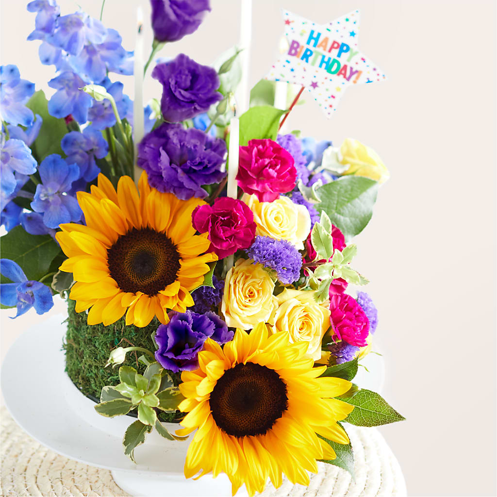 Star of the Day Floral Cake – EUTAW ACCENT FLOWERS & GIFTS, Eutaw AL