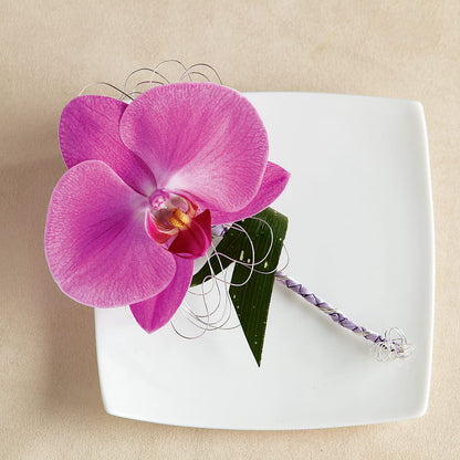 Glorious Boutonniere – EUTAW ACCENT FLOWERS & GIFTS, Eutaw AL
