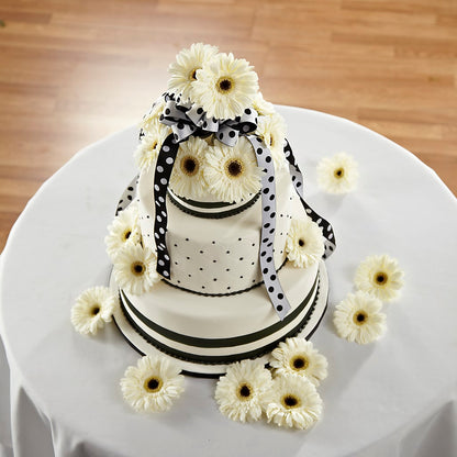 Simple Sophistication Cake Décor – EUTAW ACCENT FLOWERS & GIFTS, Eutaw AL