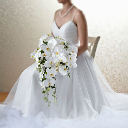 Classic White Bouquet – EUTAW ACCENT FLOWERS & GIFTS, Eutaw AL
